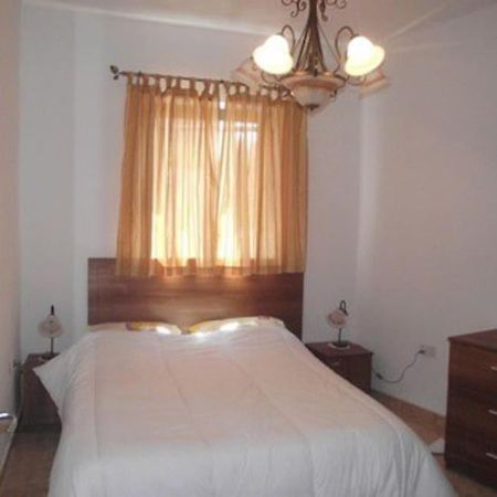 May Flower: Modern Flat Close To Airport/Bus Stops Tarxien Buitenkant foto