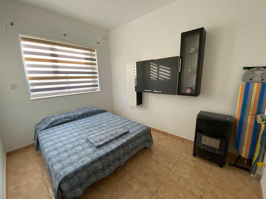 May Flower: Modern Flat Close To Airport/Bus Stops Tarxien Buitenkant foto